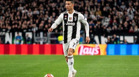 Ronaldo sentyabrın ən yaxşı futbolçusu seçildi
