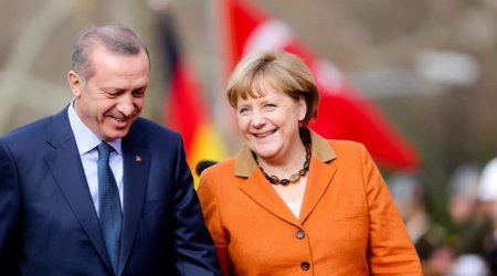 Merkel İstanbula gəlir - Ərdoğanla görüşəcək