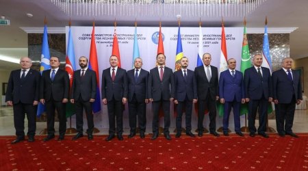 Ceyhun Bayramov MDB-nin iclasında iştirak edir - FOTO