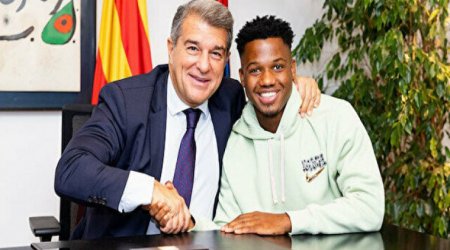 “Barselona” 1 MİLYARDLIQ müqavilə imzaladı