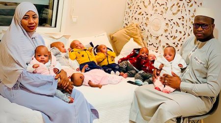 Afrikada 26 yaşlı qadın 9 uşaq dünyaya gətirdi - FOTO