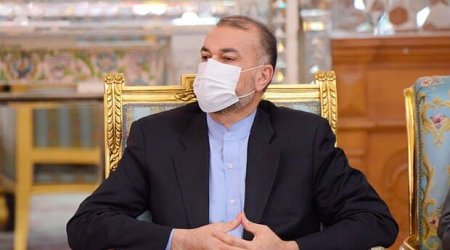 İranın xarici işlər naziri koronavirusa yoluxdu