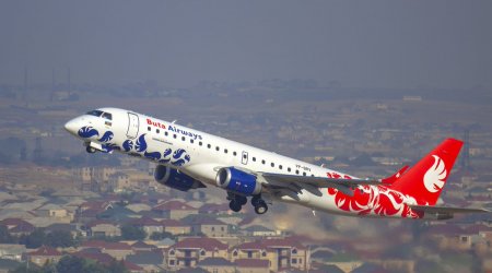 Bakıdan İstanbula uçan təyyarə güclü dumana düşdü - HADİSƏ