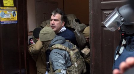 SON DƏQİQƏ: Saakaşvilini həbsxanadan vertolyotla qaçırdılar - ANBAAN VİDEO