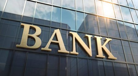 Azərbaycan banklarına 100,7 milyon dollar satıldı