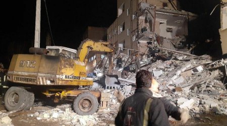 Təbrizdə bina çökdü: Dağıntılar altından 12 nəfər çıxarıldı - FOTO/VİDEO