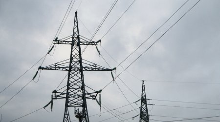 Azərbaycanla İran arasında elektrik xəttinin tikintisi BAŞ ÇATDI