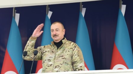 Hadrutda hərbçilərdən Ali Baş Komandanın qarşısında nümunəvi çıxış - VİDEO