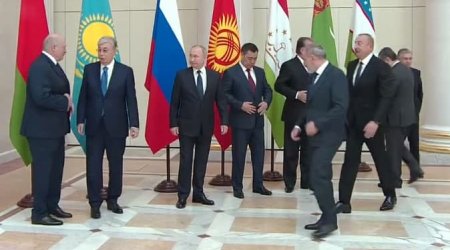 Nazarbayev Putinin təklifinə 