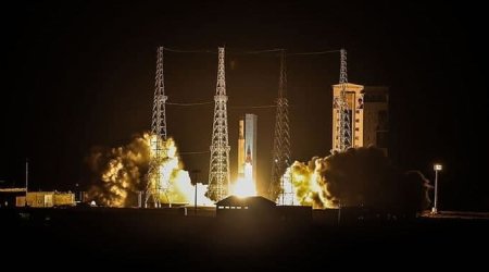 İranın kosmosa buraxdığı raket faydalı yükü orbitə çıxara bilmədi