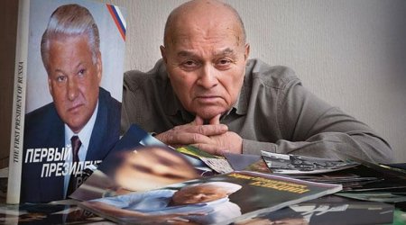Keçmiş prezidentin şəxsi fotoqrafı vəfat etdi