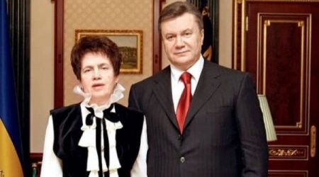 “Yanukoviçin həyat yoldaşı Lyudmila ölməyib” – Sabiq prezidentin vəkilləri 