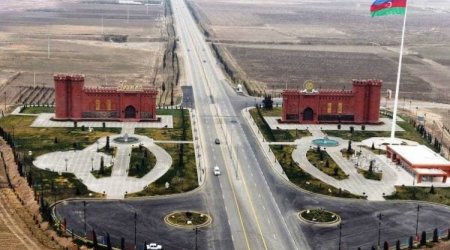 Gəncə şəhər stadionu sökülür - RƏSMİ