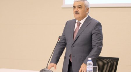 Rövnəq Abdullayev iqtisadiyyat nazirinin müavini təyin edildi - RƏSMİ