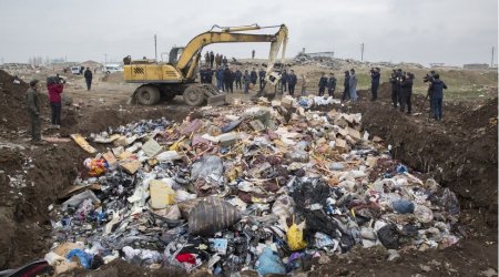 AQTA yararsız məhsulları məhv etdi - FOTO