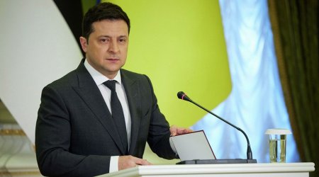 Zelenski bunkerə aparıldı