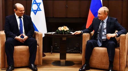İsrailin baş naziri Moskvada Putinlə görüşdü
