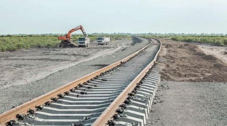 Gümrü-Qars dəmir yolu yenidən çəkiləcək - Ermənistan 17 milyon dollar ayırır