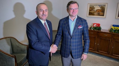 Rusiya - Ukrayna görüşü öncəsi Çavuşoğlu Kuleba ilə danışdı