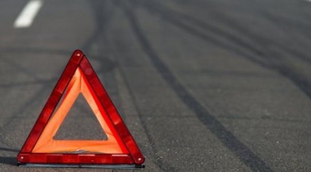 Masallıda zavodun işçilərini aparan mikroavtobus 