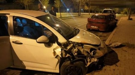 Çəkilişdən qayıdan tanınmış aktrisa qəzaya düşdü - FOTO