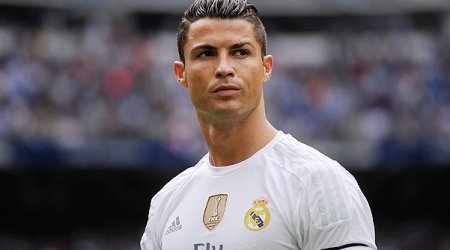 Ronaldo aprel ayının ən yaxşı futbolçusu seçildi