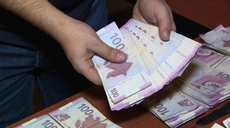 Evdən 21 000 manat oğurlayan şəxs saxlanıldı