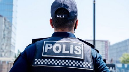 Azərbaycanda polis özünü güllələyərək öldürdü