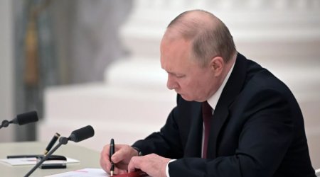 Putin Xerson və Zaporojye vilayətlərinin sakinlərinin Rusiya vətəndaşlığına qəbulunu sadələşdirdi