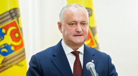 Moldovanın eks-prezidenti istintaq qarşısında, 20 ilədək...