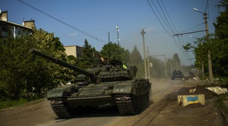 Yunanıstan Ukraynaya sovet tankları göndərir