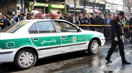 İranda silahlı toqquşma: 2 polis güllələndi - VİDEO