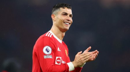 Ronaldo azarkeşlərə \