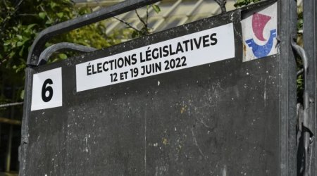 Fransada parlament seçkilərinin 1-ci turunun ilkin nəticələri açıqlandı