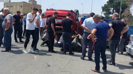 Bakıda yol qəzası olub, xəsarət alanlar var - FOTO