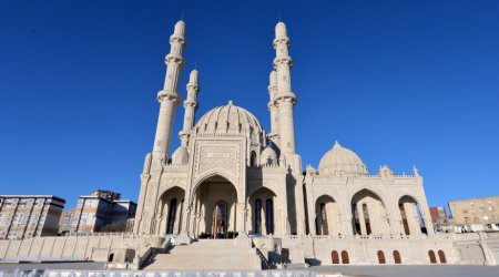 Qurbanı pul ilə əvəz edib ehtiyacı olan şəxsə vermək olar? - AÇIQLAMA 