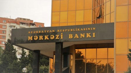 Azərbaycanda pul bazası 16 milyard manatı keçdi