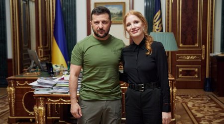 Daha bir Hollivud ulduzu Ukraynada - FOTO/VİDEO