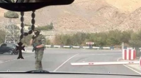 Rus sülhməramlıları Zəngəzurda yeni post yaratdı – Erməni avtomobilləri yoxlanılır