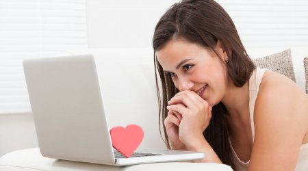 Facebook-da tanış olub evlənməyin ÖMRÜ nə qədər olur?