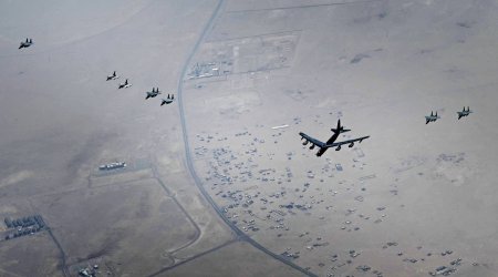 ABŞ Yaxın Şərq üzərində iki B-52 bombardmançı təyyarəsi uçurub