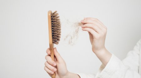 Niyə saçlar payızda tökülür? – VİDEO