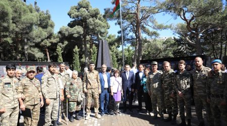 Nizami rayonunda şəhidlərin xatirəsinə abidə kompleksi inşa edilib - FOTO