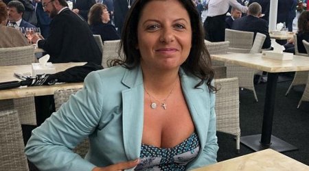 Simonyan: “Ümid edirəm ki, ermənilər ukraynalılardan nümunə götürməyəcəklər” - VİDEO