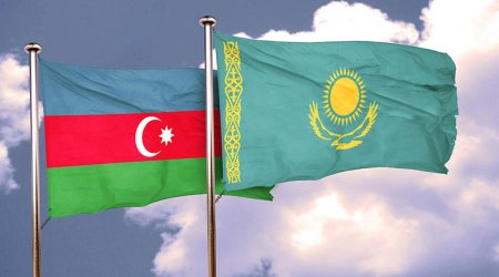 Azərbaycan-Qazaxıstan arasında saziş imzalandı