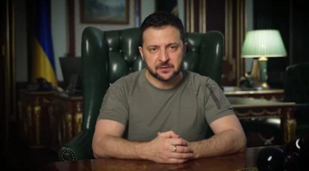 “Düşmən geri çəkilmir, Ukrayna Ordusu işğalçıları qovur” – Zelenskinin VİDEO MÜRACİƏTİ 