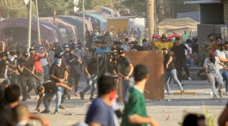 Qasım Süleymaninin plakatı qana boyandı – ANBAAN VİDEO 