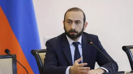 “İrəvan Azərbaycan-Ermənistan rəhbərlərinin görüşünü təşkil etməyə hazırdır” - Mirzoyan 