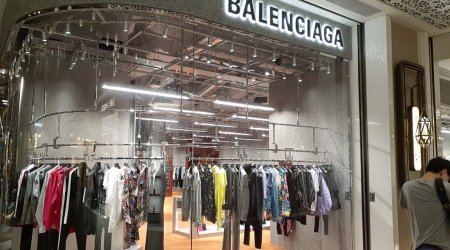 “Balenciaga”nın BAŞI DƏRDDƏ - FOTO