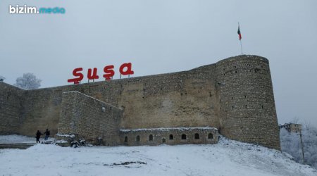 Şuşa şəhəri ağ örpəyə büründü - FOTOREPORTAJ